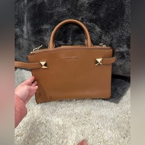Michael Kors Purse 🤎🤎